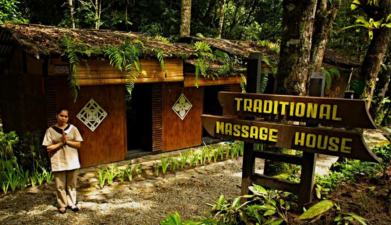 Taman Simalem Resort Tongging Exterior photo