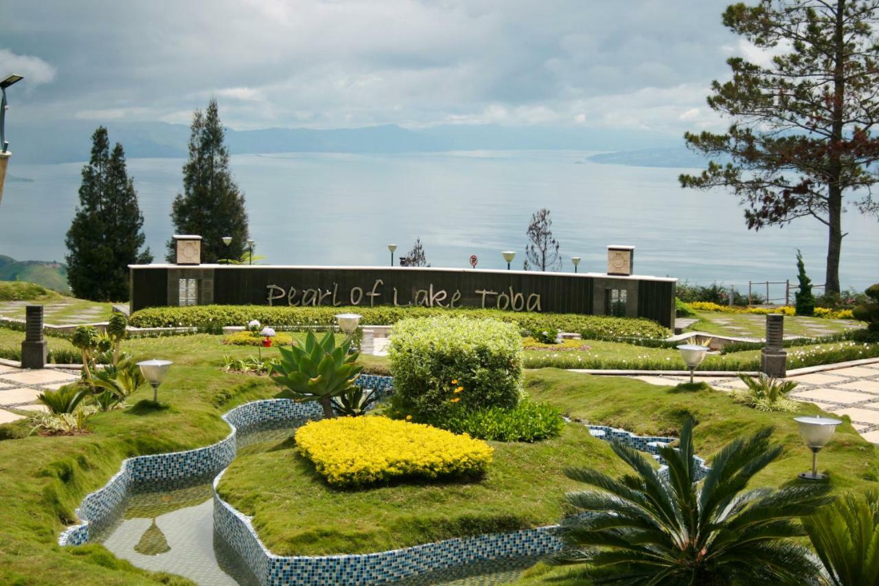 Taman Simalem Resort Tongging Exterior photo